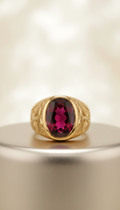 Anillo sello de oro 18K con granate carmesí